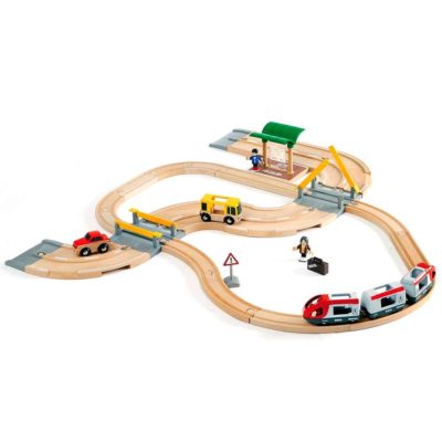 Детская железная дорога BRIO c переездом и станцией - Зображення 2